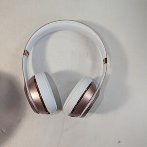 Beats by Dr. Dre Solo3 Wireless Rose Gold On Ear Headphones MX442LL/A